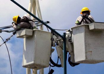 Foto: internet – ilustrativa // Los cortes de energía eléctrica impacta de manera negativa a los comercios, debido a que se generan pérdidas económicas.