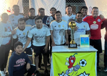 Real Alemán; campeón del Torneo Nocturno