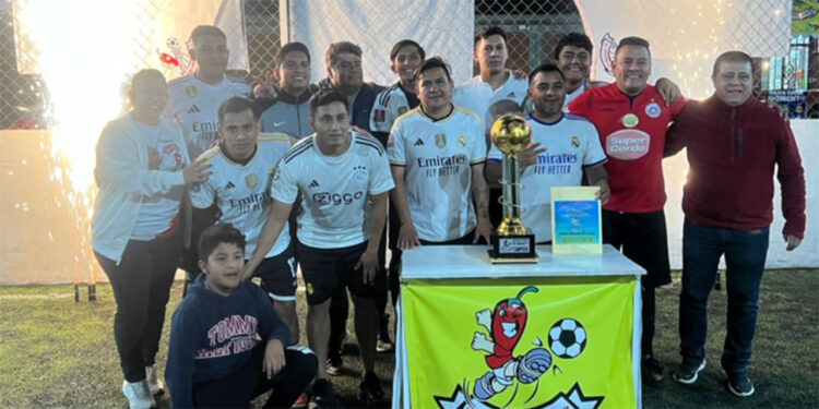 Real Alemán; campeón del Torneo Nocturno