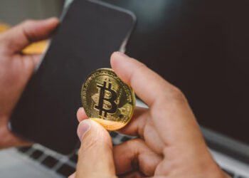 Formas de invertir en Forex y Criptomonedas a través de plataformas en línea