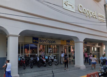 Violento asalto a Coppel de Santo Domingo Tehuantepec