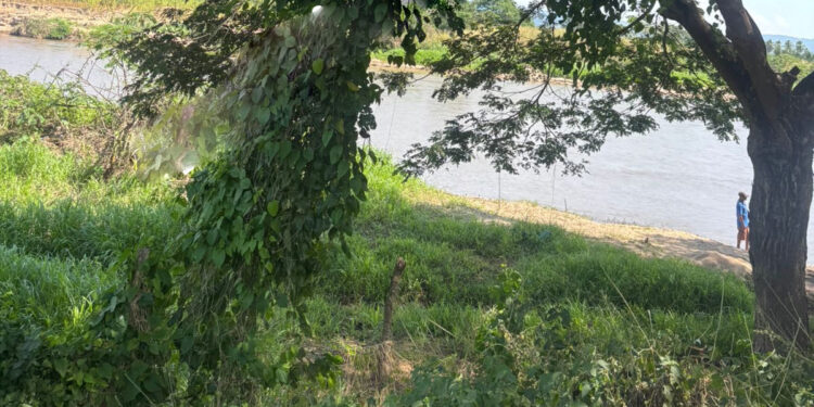 Hallan cadáver de hombre en el río de Las Arenas en Collantes