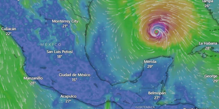 Huracán Rafael como categoría 3 avanza hacia la península de Yucatán