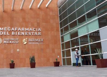 Foto: Gobierno de México // Megafarmacia Bienestar, mito genial o elefante blanco.