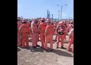 Fuga de gas en la Refinería Antonio Dovalí Jaime es controlada sin víctimas