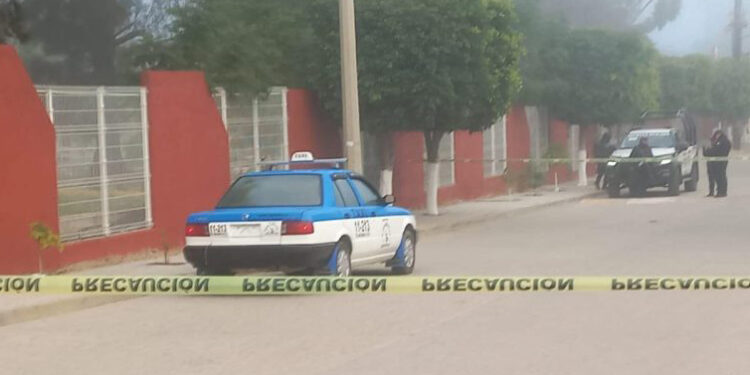 Tras penosa agonía muere taxista tras ser atacado a balazos en Miahuatlán