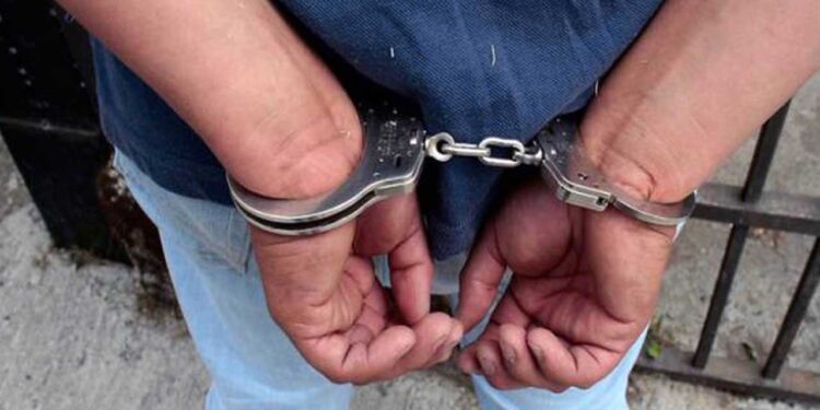 Fueron señalados de haber cometido un asalto por lo que fueron detenidos.