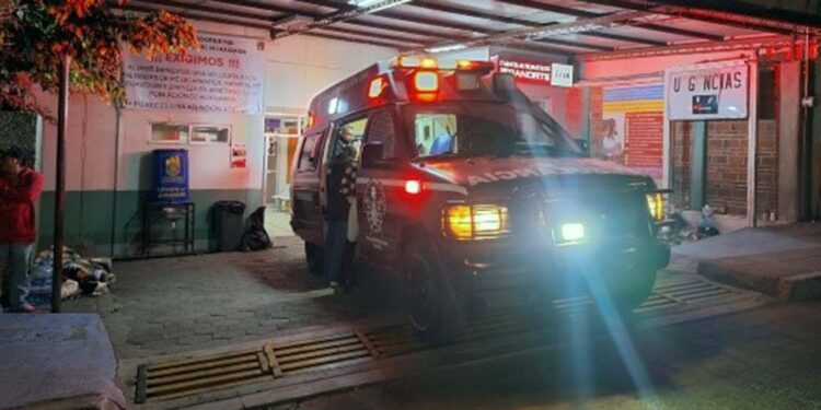El joven fue apuñalado en al menos tres ocasiones.