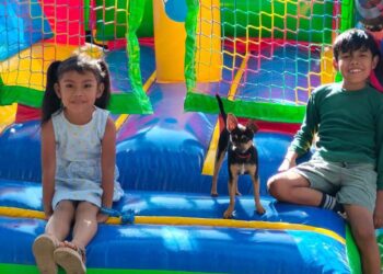 Fotos: cortesía // El festejado y demás amiguitos disfrutaron de los juegos inflables que se colocaron en el lugar.