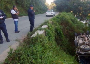 La unidad de motor se salió del camino cerca de la entrada a Los Pocitos.