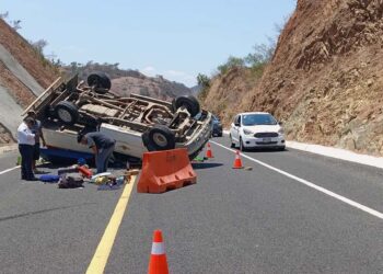 Foto: internet // Por la temporada vacacional decembrina, aumentan los accidentes en la súper carretera Barranca Larga-Ventanilla.