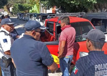 Buscan evitar el incremento desmedido de las unidades de transporte en Teotitlán de Flores Magón.