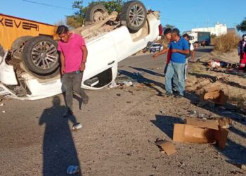 Volcadura en Miahuatlán