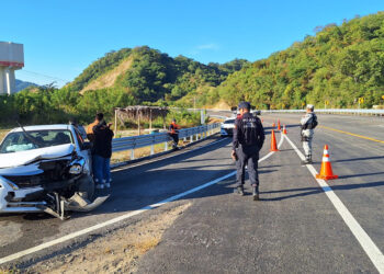 Daños materiales en la Supercarretera a Puerto
