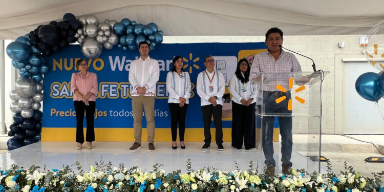 Walmart aperturó su tienda en Santa Fe, Tuxtepec