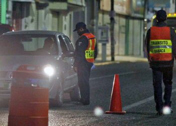 Foto: Archivo El Imparcial // Es responsabilidad de la Dirección de la Policía Vial Estatal llevar a cabo el programa de prevención de accidentes como el alcoholímetro.