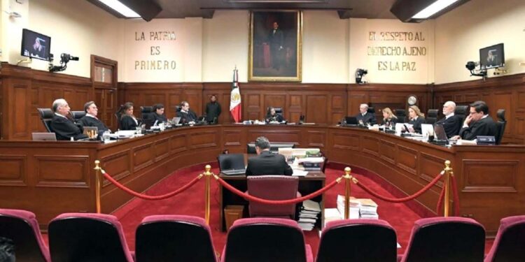 Foto: internet // La Suprema Corte de Justicia de la Nación avala gubernatura de dos años en Oaxaca.