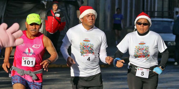 Espejel y Morales ganan la Carrera Rábanos 2024