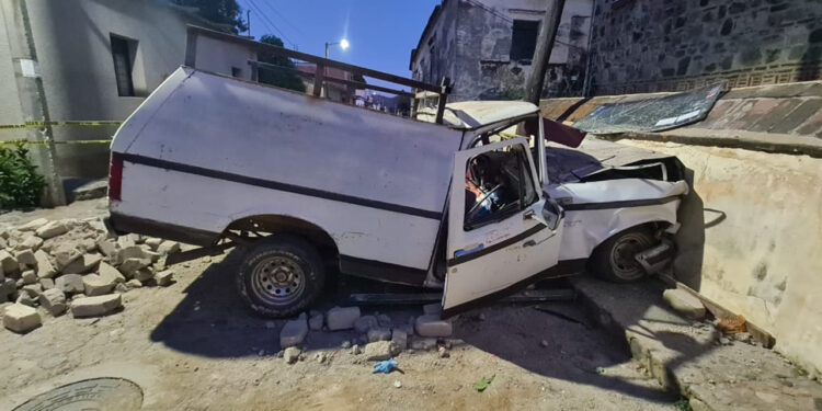 ¡Se mata en accidente!