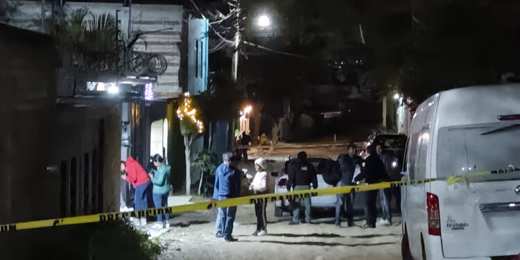 Investigan caso de feminicidio-suicidio