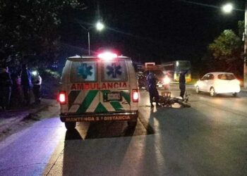 Motociclista herido sobre las Riveras del Atoyac