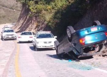 Accidente en Lachatao deja tres heridos