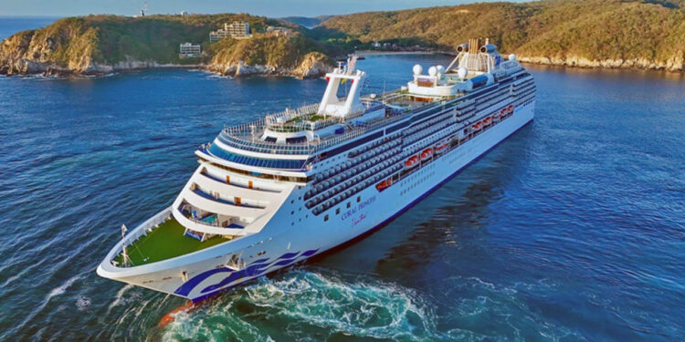 Se prevé que al cierre del año lleguen un total de 26 cruceros a Huatulco.