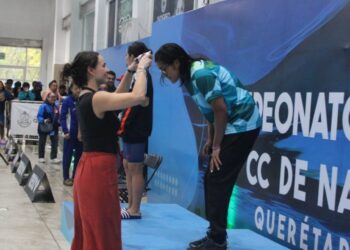 Orgullo oaxaqueño: Sahara Monroy, se baña de oro y plata en Querétaro