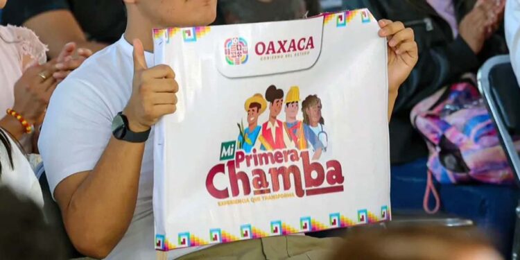 Foto: redes sociales // En programas como Mi Primera Chamba, Experiencia que Transforma, invertirán 450 millones de pesos.