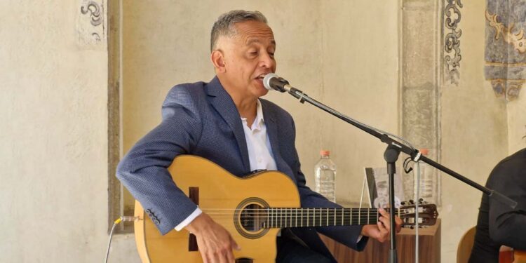 Fotos: Rubén Morales // Mario Carrillo Incháustegui, uno de los hijos del compositor.