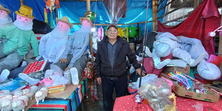 Germán y Graciela dan vida al ‘Año Viejo’