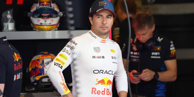 Checo Pérez en duda su futuro en Red Bull tras un complicado 2024