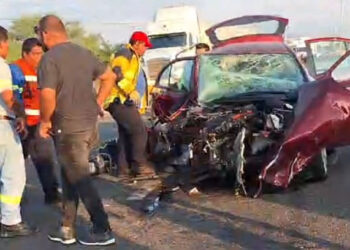 ¡Siniestro carretero! Brutal colisión sobre la Carretera Federal 185