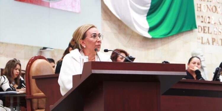 “La decisión de la SCJN nos escupe a la cara a todas las mujeres”: Diputada Cony Rueda