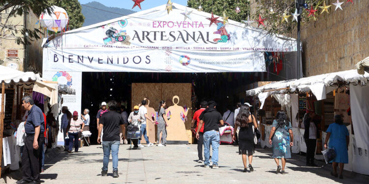 Agravian al centro histórico de expo ferias y verbena