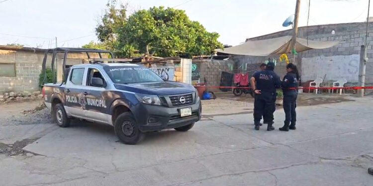 ¡Acribillan a un hombre en lava-autos ‘Maya’ de Tehuantepec!
