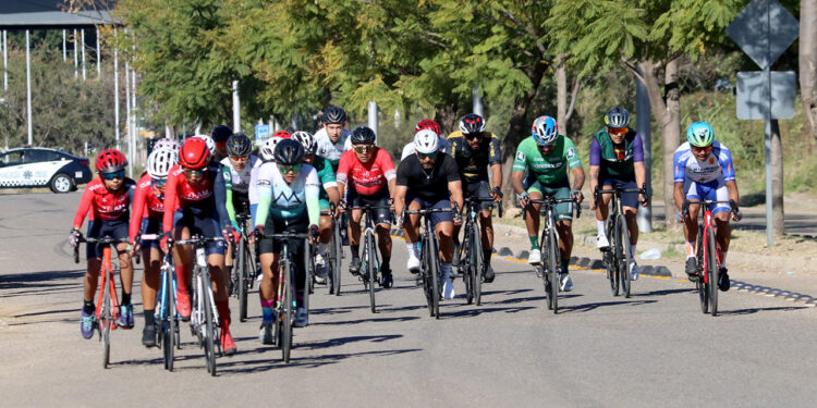 Ramón Mejía se alza ganador del Critérium