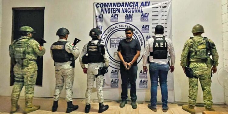 Eleazar R. C., de 30 años y sus cómplices son señalados de irrumpir en la instalación para robar equipo y dinero.