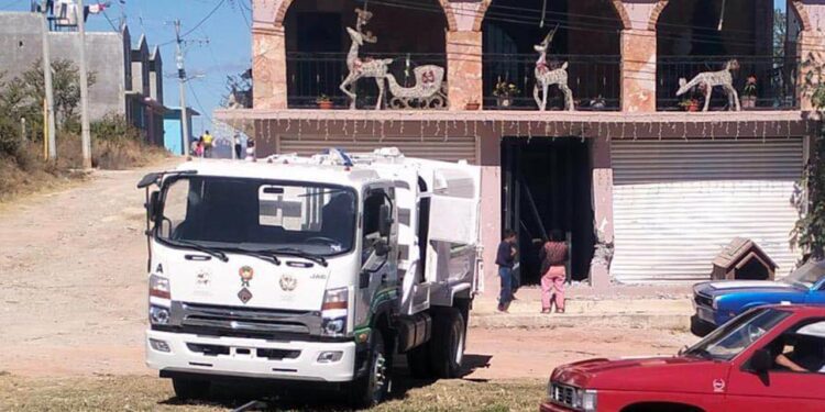 La fuerte colisión terminó con un lesionado y dos personas con crisis nerviosa.