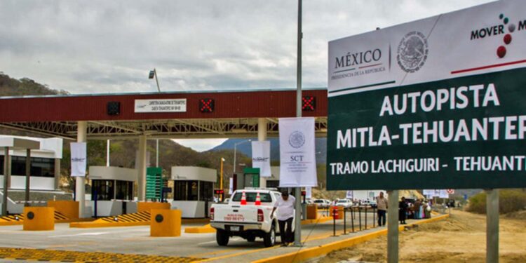 Foto: Archivo El Imparcial // El tramo Lachiguiri-Mitla, fue inaugurado desde hace 8 años, en marzo de 2016.
