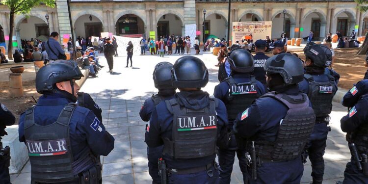 Foto: Adrián Gaytán // La ciudadanía tiene poca confianza en la policía municipal.