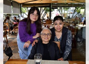 Foto: Rubén Morales // Andrea Padilla Pérez, Adelaida Sierra Carrizal y Guadalupe Pérez Sierra.