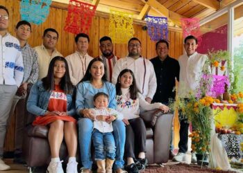 En el festejo de inicio de año se disfrutó de una rica comida, bebidas calientes y un ambiente familiar.