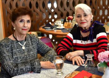 Foto: Rubén Morales // Tethé Villanueva Abraján y Alma Rosa Vela Fernández.