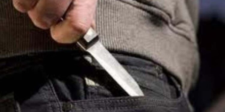 El sujeto mostró un comportamiento violento.