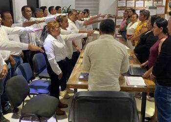 Ahora el ayuntamiento cuicateco cuenta con 15 directoras y directores.