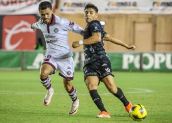 Amargo debut de Alebrijes de Oaxaca