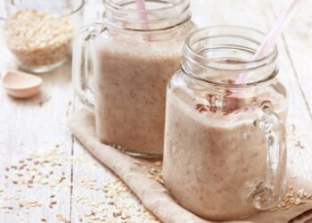 ¿Cuáles con los cinco beneficios de tomar agua de avena?