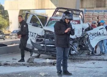 Encontronazo deja un policía muerto en la autopista México-Puebla
