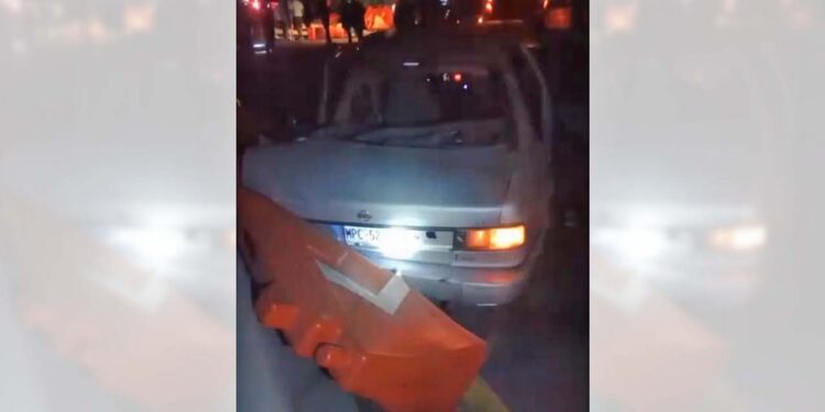 El accidente dejó sólo daños materiales.